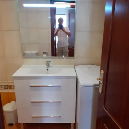 아파트 Marina View 1 Bed With Internet 산미겔데아보나